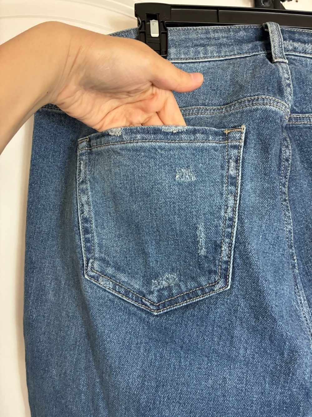 Torrid medium blue distressed button-fly Jeans Pockets Straight Leg size 20R - Picture 7 of 10